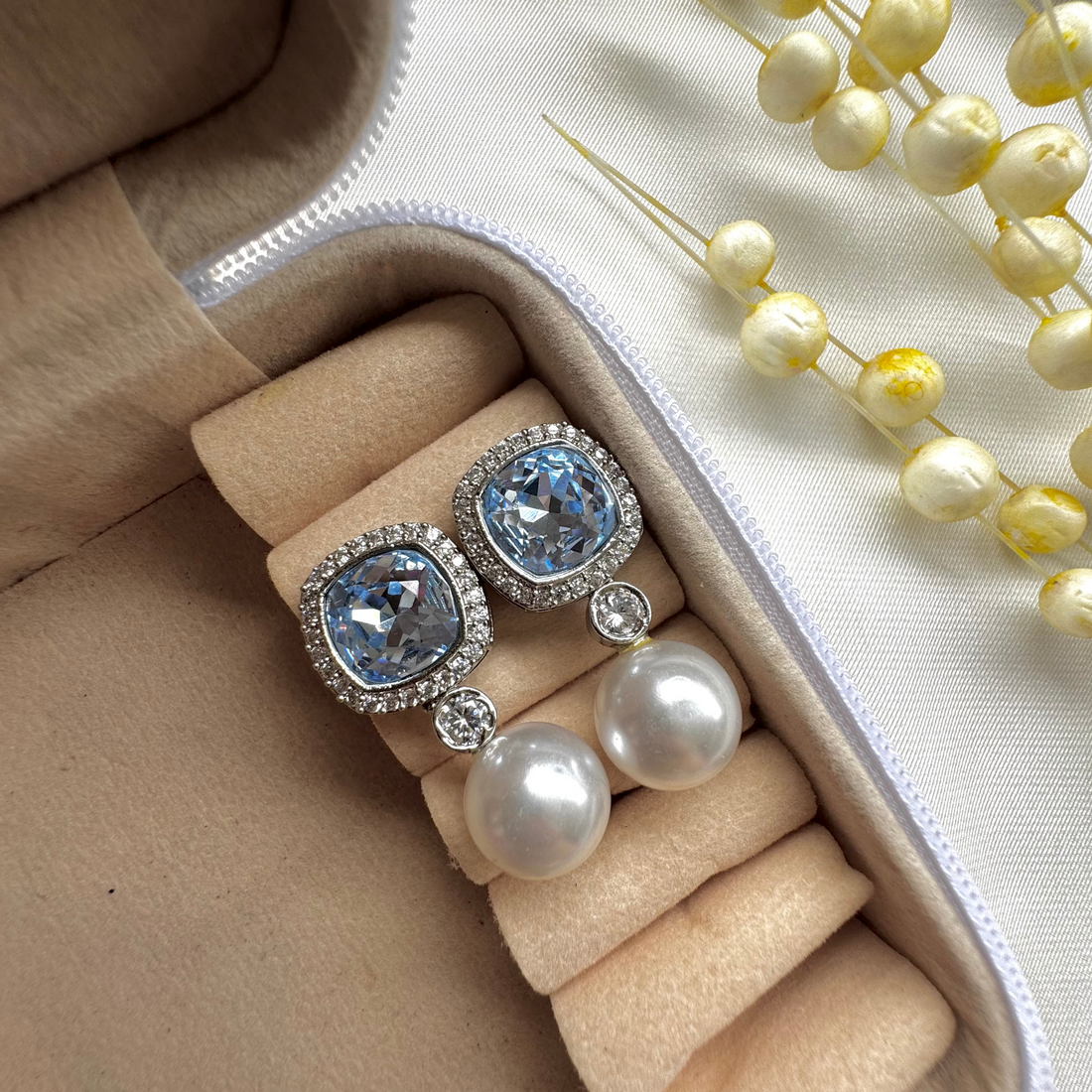 Clarisse Pearl Drops