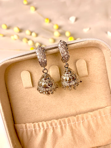 Noor Jhumkas