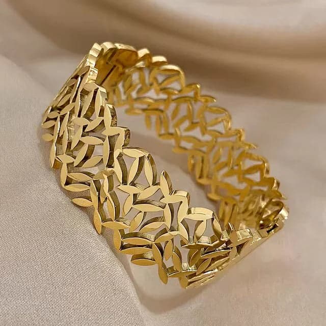 Valentina Lattice Cuff